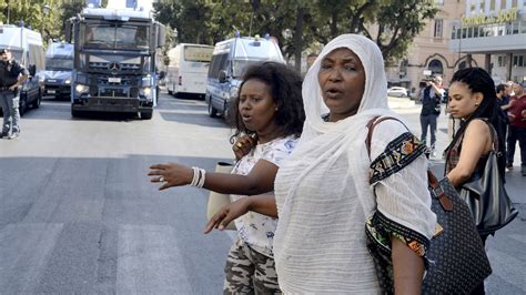 Ceuta : L’orage migratoire qui secoue l’Europe — Invasion ou urgence humaine ?